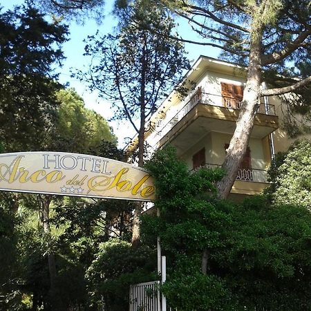 Hotel Arco Del Sole 라바냐 외부 사진