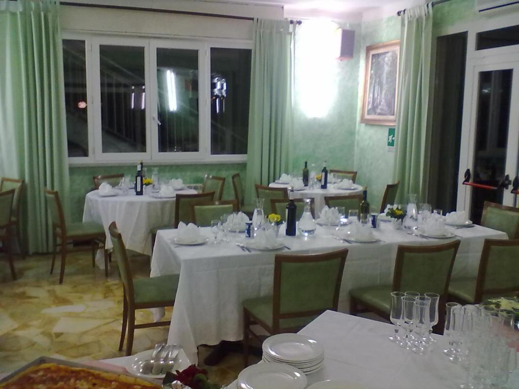 Hotel Arco Del Sole 라바냐 외부 사진